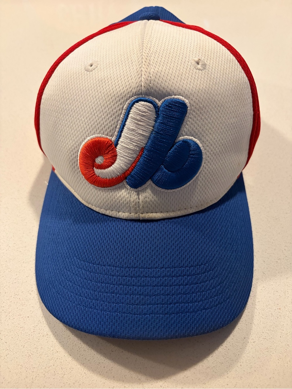 Montreal Expos Men’s baseball hat - old school!!